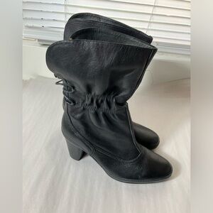 Clarks artisan Boot Sz 9M‎ Mid-Calf Black Leather Women Casual Small Block Heel